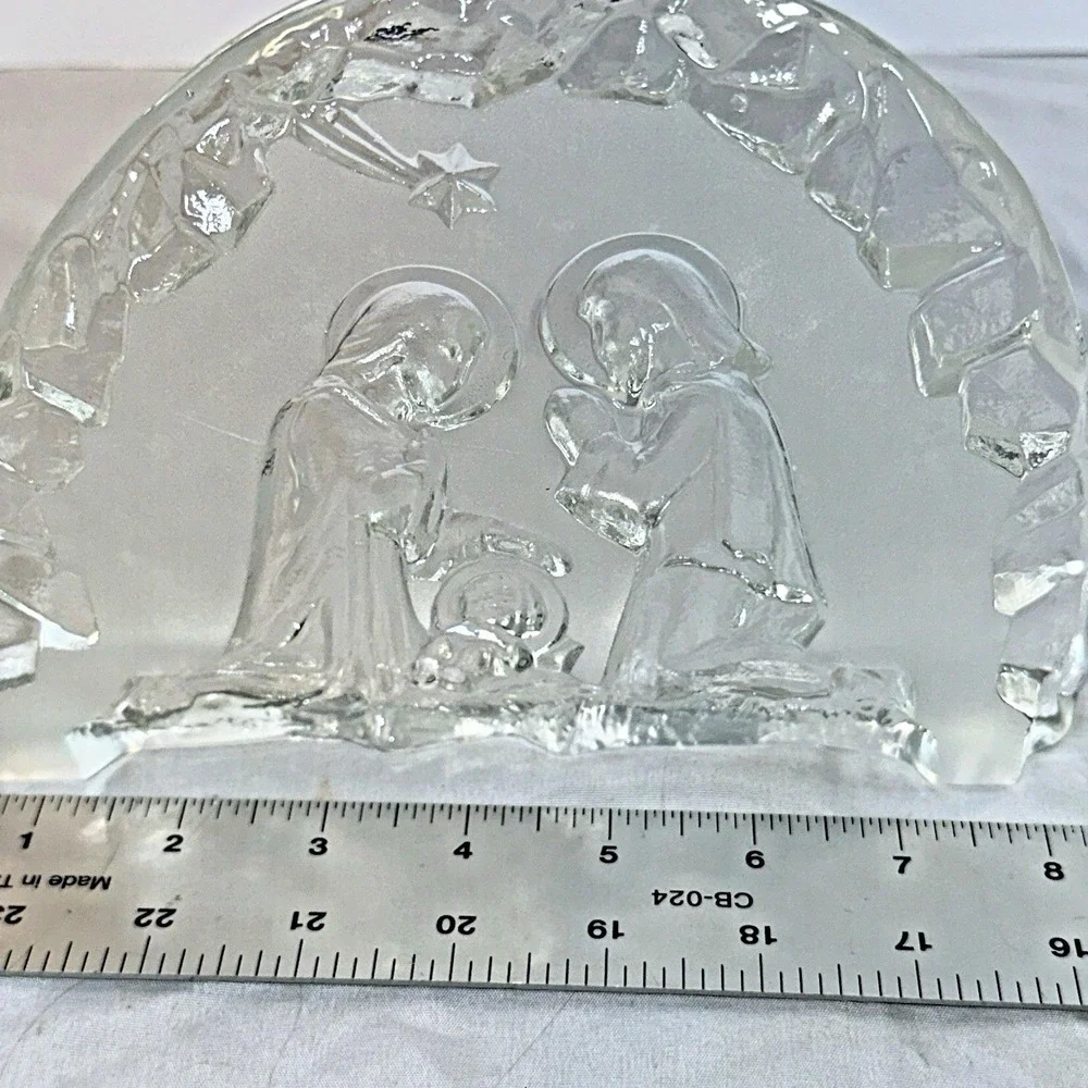 Vintage ZABKOWICE Glass NATIVITY Scene Christmas Holy Family  Poland 8.5